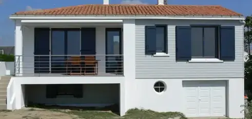 fenêtre en bois sur mesure à Le Lion-d'Angers - image 2