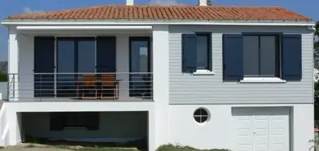 fenêtre en bois sur mesure à Les Ponts-de-Cé - image 2