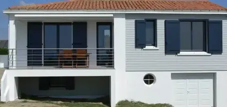 fenêtre en bois sur mesure à Saint-Léger-de-Linières - image 4