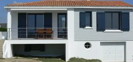 installateur de volets roulants à Bécon-les-Granits - image 2