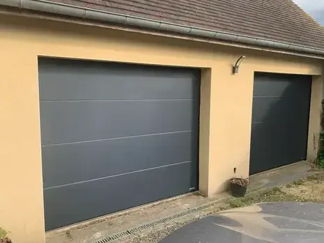 pose de porte d'entrée à Bécon-les-Granits - image 4