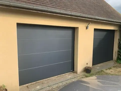 stores bannes sur mesure Saint-Léger-de-Linières-1